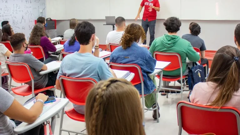 Cursinho pré-vestibular: 6 dicas para escolher a melhor opção